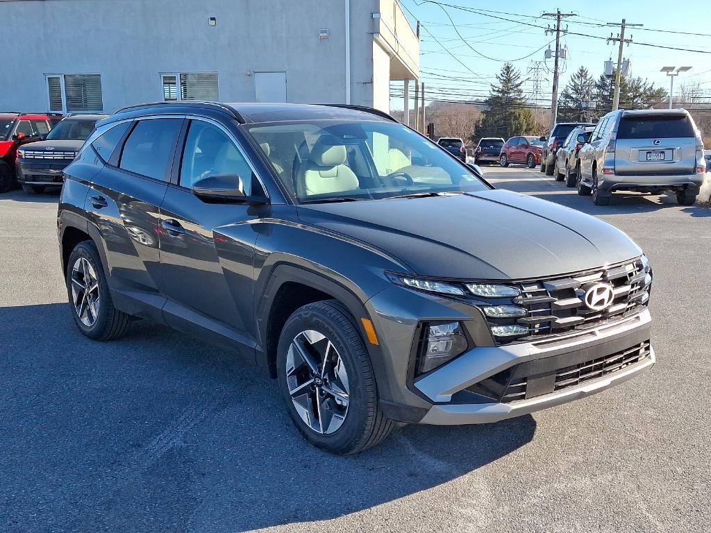 new 2025 Hyundai Tucson Hybrid car, priced at $38,340