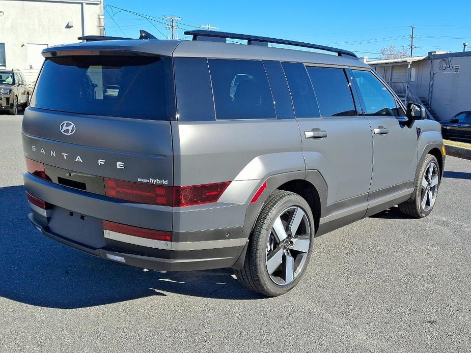 new 2025 Hyundai Santa Fe HEV car, priced at $48,755