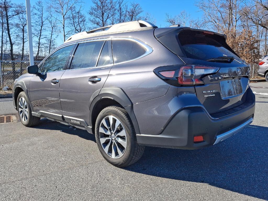 used 2024 Subaru Outback car, priced at $35,999