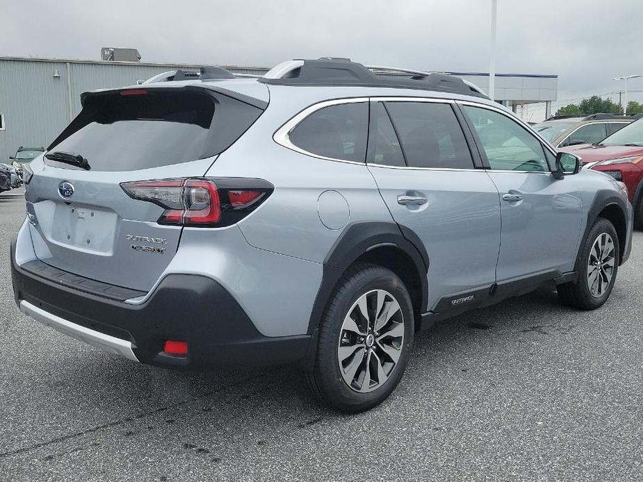 new 2025 Subaru Outback car, priced at $45,175