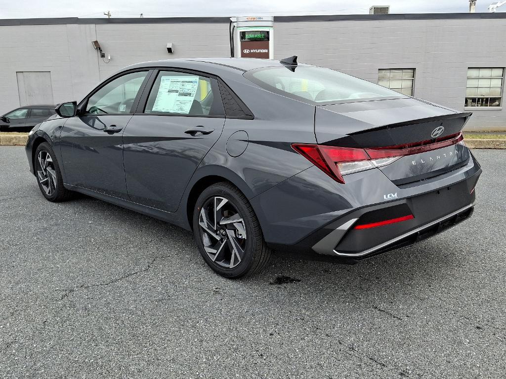 new 2025 Hyundai Elantra car, priced at $24,875