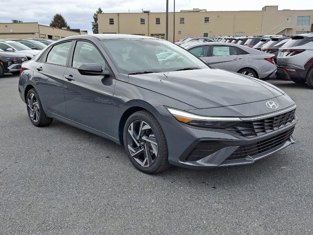 new 2025 Hyundai Elantra car, priced at $24,875