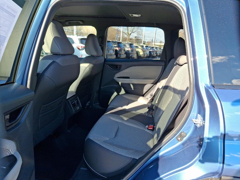 new 2025 Subaru Forester car, priced at $35,752