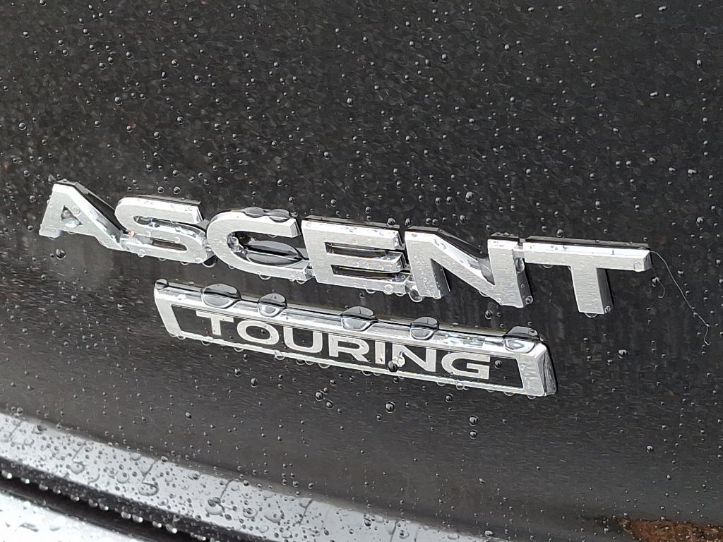 new 2025 Subaru Ascent car, priced at $51,701