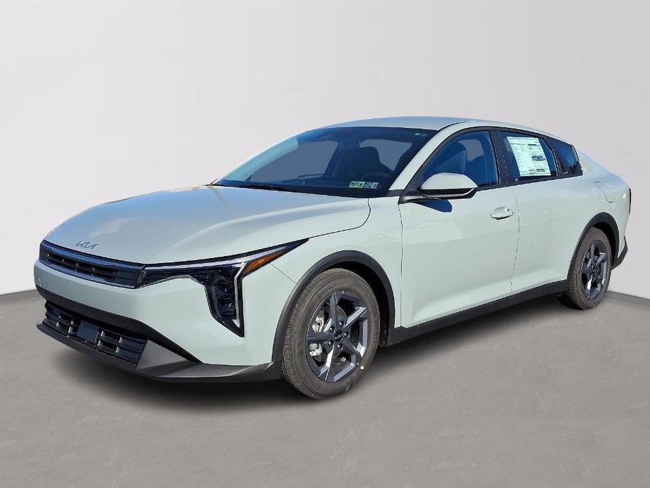 new 2025 Kia K4 car, priced at $24,320