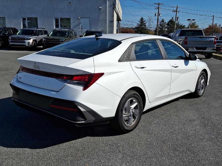 new 2025 Hyundai Elantra car, priced at $24,015