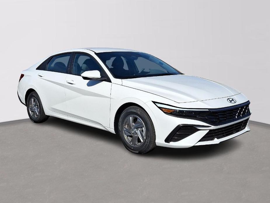 new 2025 Hyundai Elantra car, priced at $24,015