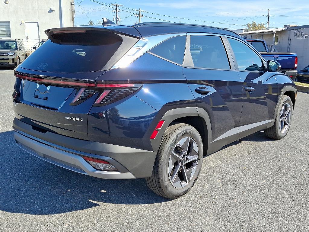 new 2025 Hyundai Tucson Hybrid car, priced at $38,494