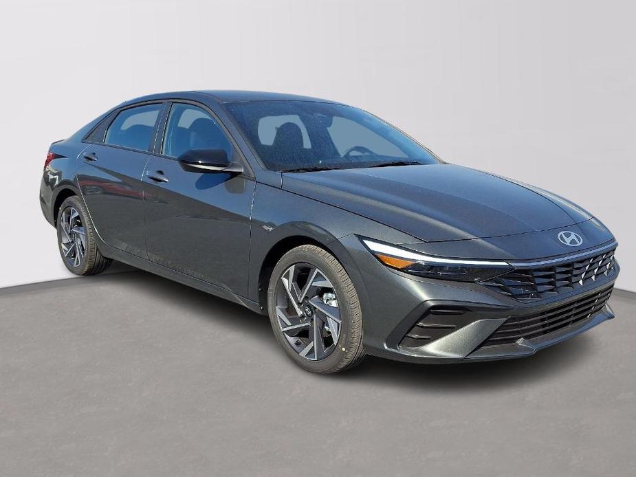 new 2025 Hyundai Elantra car, priced at $24,690