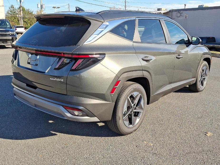 new 2025 Hyundai Tucson Hybrid car, priced at $38,400