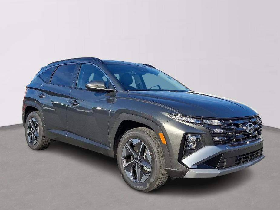 new 2025 Hyundai Tucson Hybrid car, priced at $38,400