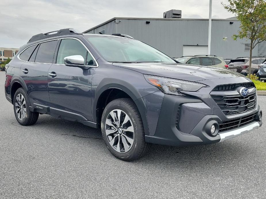 new 2025 Subaru Outback car, priced at $42,552