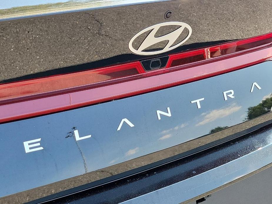 new 2024 Hyundai Elantra car, priced at $25,255