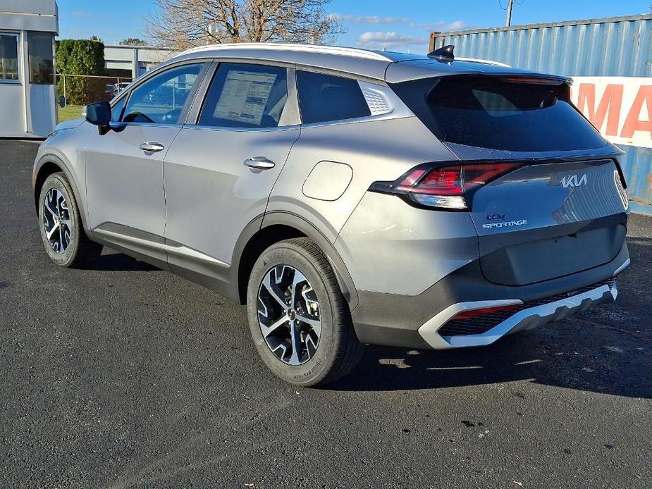 new 2025 Kia Sportage car, priced at $32,640