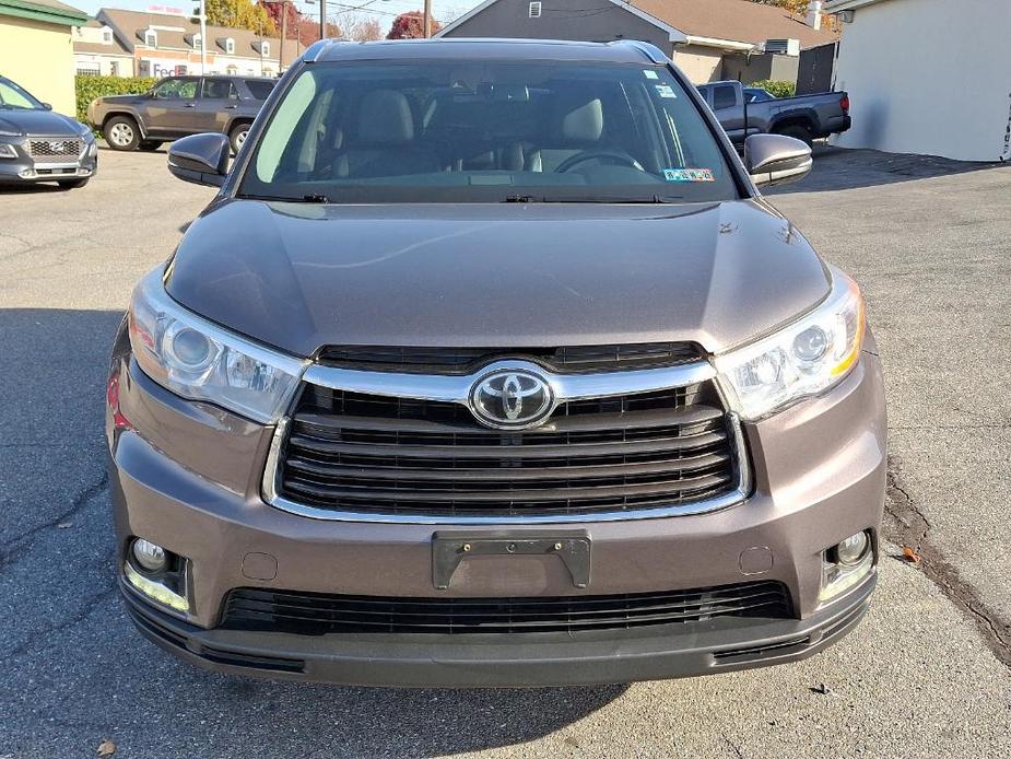 used 2015 Toyota Highlander car, priced at $17,993