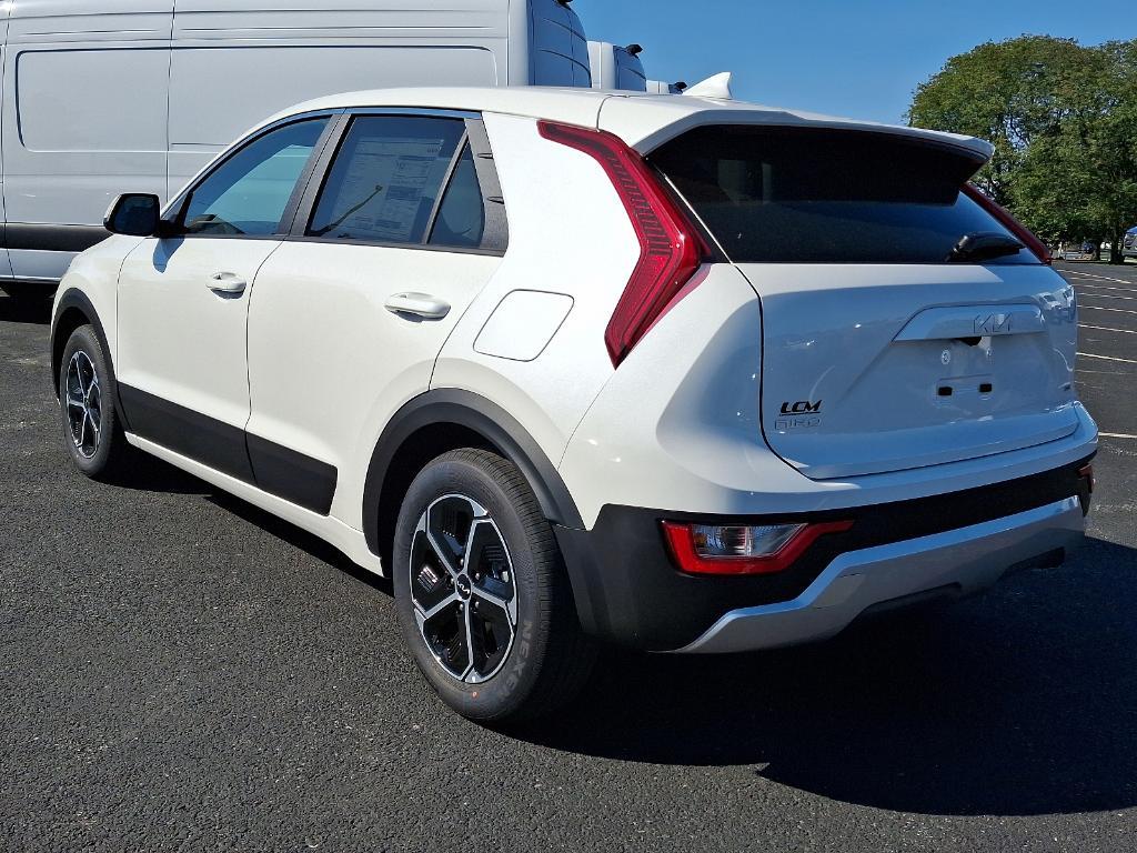 new 2025 Kia Niro car, priced at $28,935