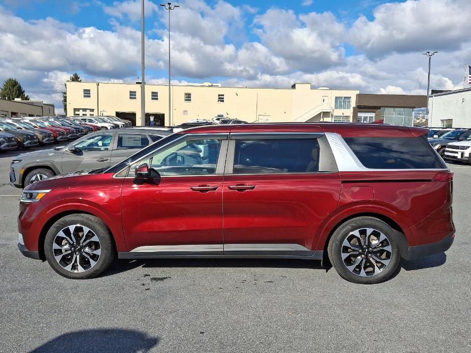 used 2022 Kia Carnival car, priced at $33,397