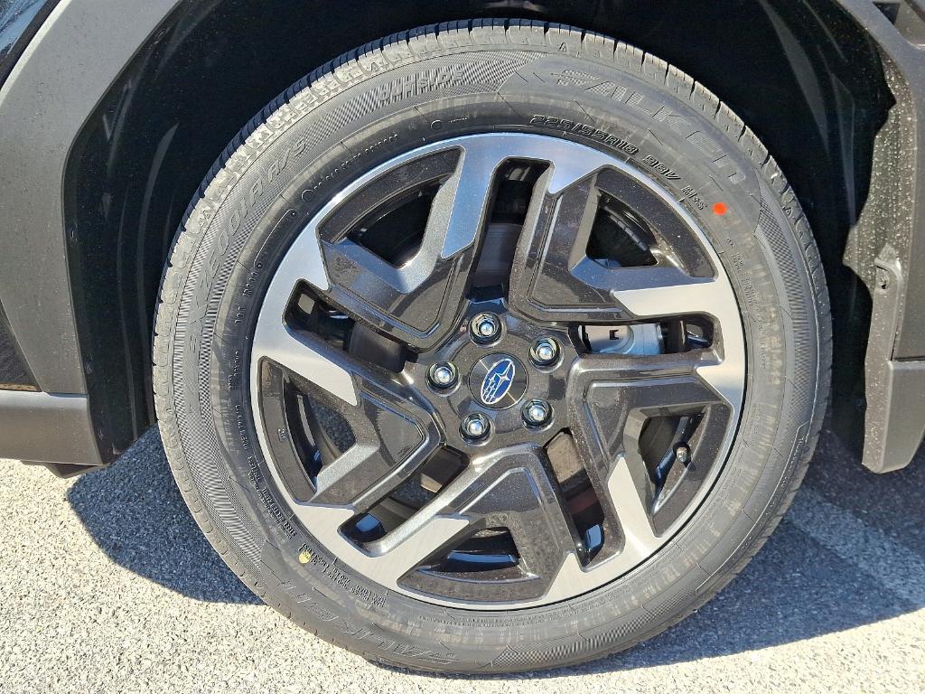 new 2025 Subaru Forester car, priced at $40,172