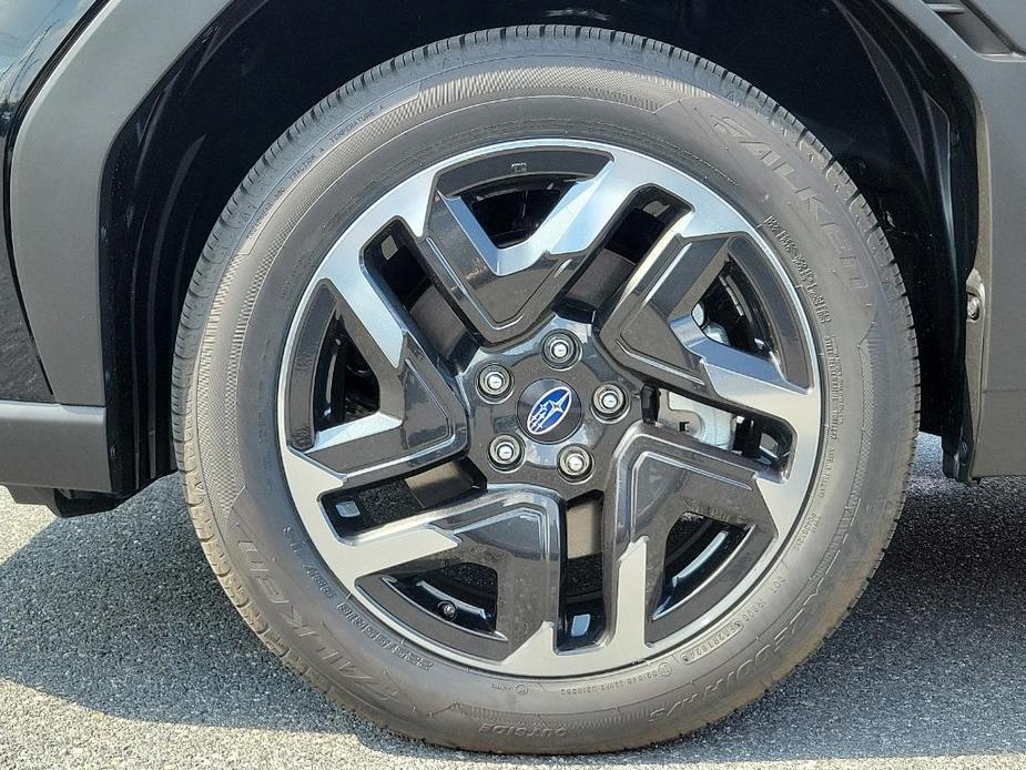 new 2025 Subaru Forester car, priced at $40,016