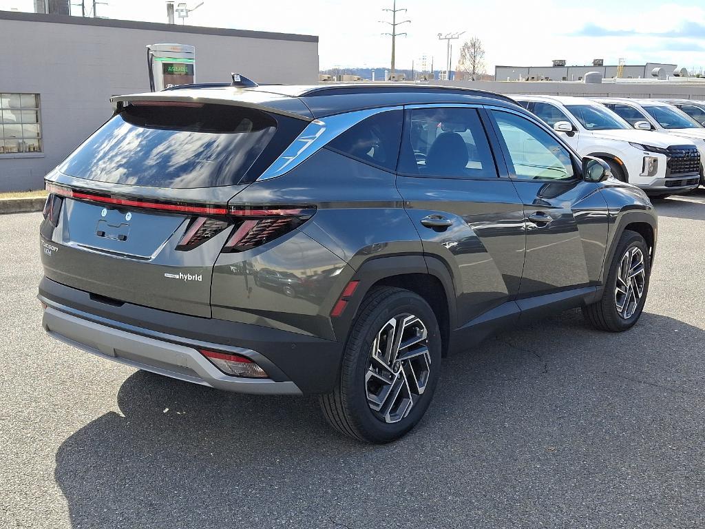 new 2025 Hyundai Tucson Hybrid car, priced at $43,165