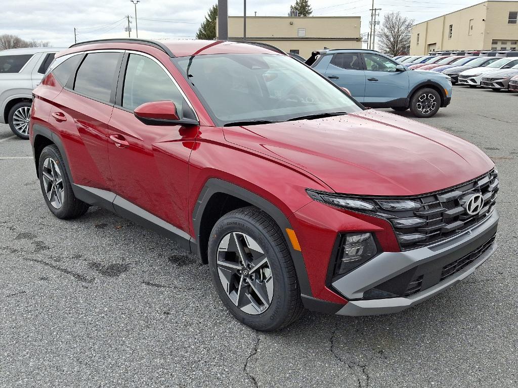 new 2025 Hyundai Tucson car