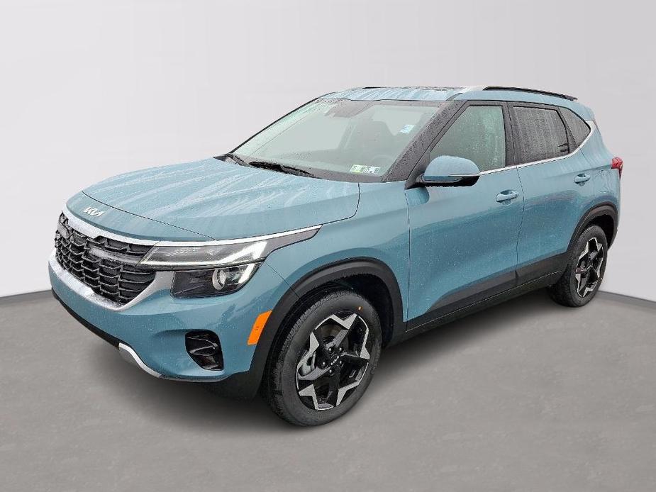 new 2025 Kia Seltos car, priced at $30,655