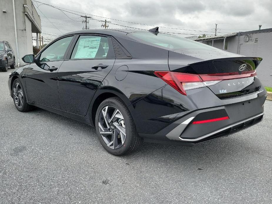 new 2025 Hyundai Elantra car, priced at $24,705