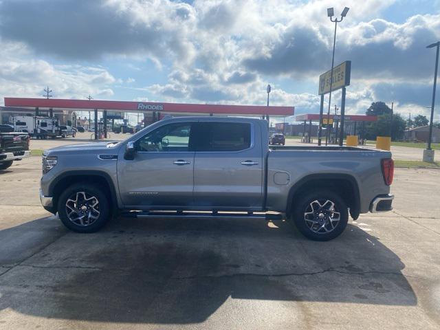 new 2025 GMC Sierra 1500 car, priced at $57,202