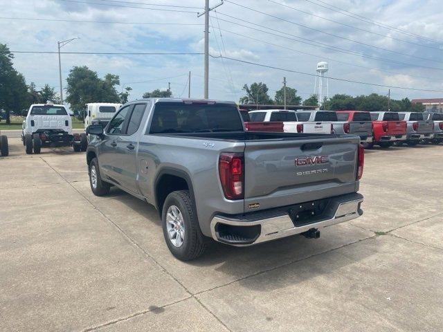 new 2024 GMC Sierra 1500 car, priced at $40,322