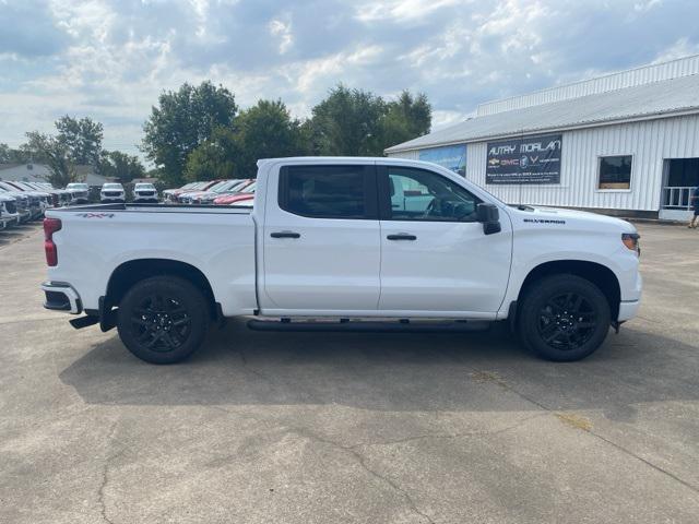 new 2024 Chevrolet Silverado 1500 car, priced at $42,580