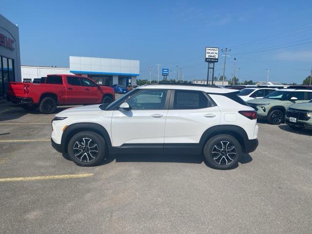 new 2025 Chevrolet TrailBlazer car, priced at $30,270