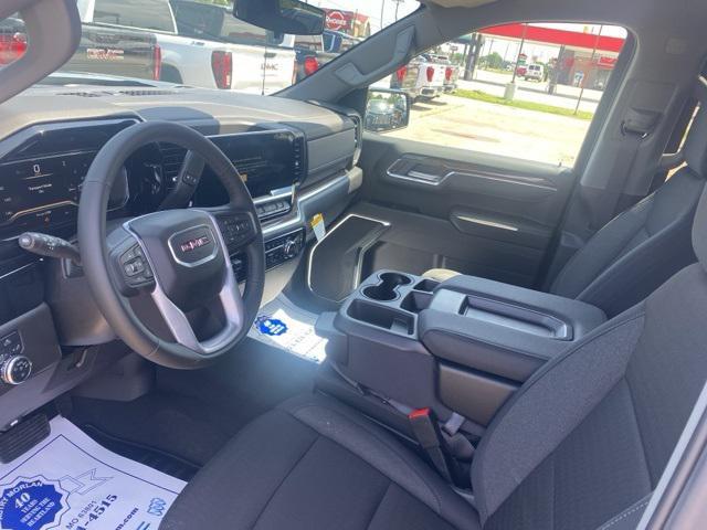 new 2025 GMC Sierra 1500 car, priced at $49,559