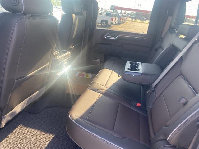 new 2025 GMC Sierra 2500 car, priced at $75,018
