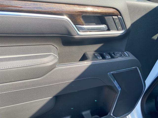new 2025 GMC Sierra 3500 car, priced at $70,914