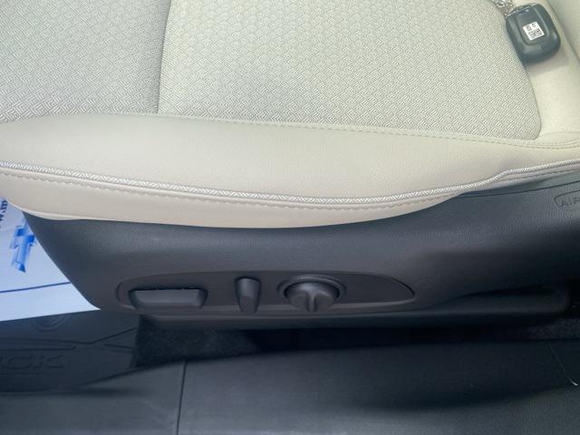 new 2025 Buick Encore GX car, priced at $22,669