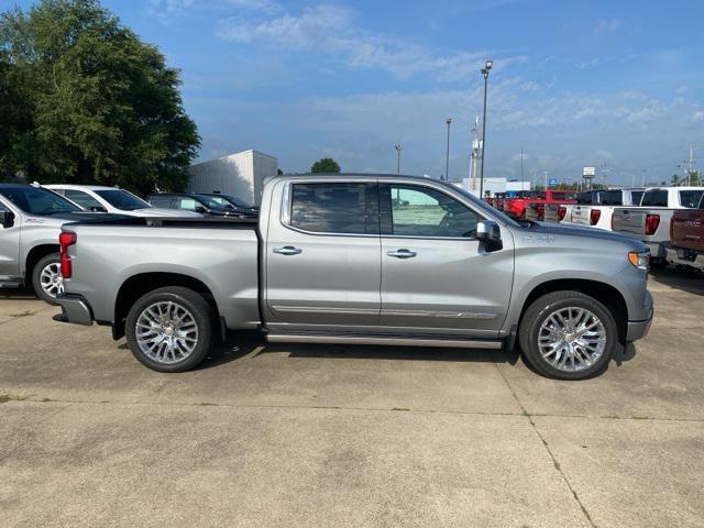 new 2025 Chevrolet Silverado 1500 car, priced at $70,373