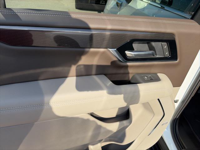 new 2026 GMC Yukon XL car, priced at $72,073