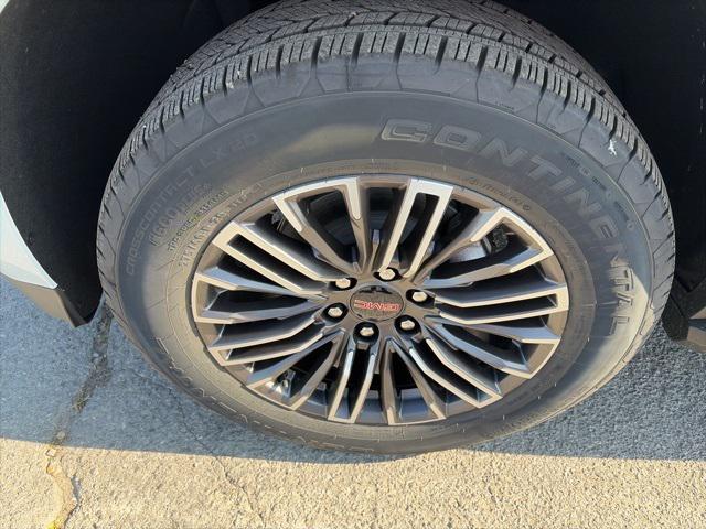 new 2026 GMC Yukon XL car, priced at $72,073