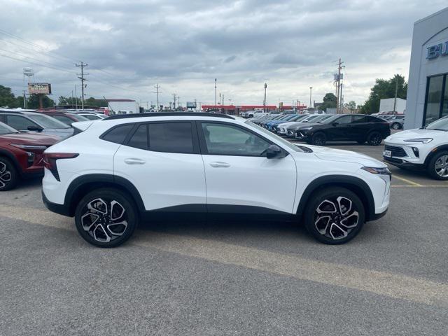 new 2025 Chevrolet Trax car, priced at $26,307