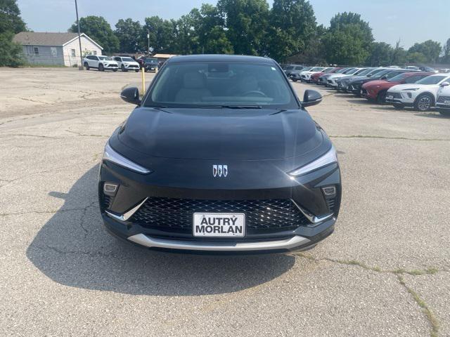 new 2025 Buick Envista car, priced at $30,334
