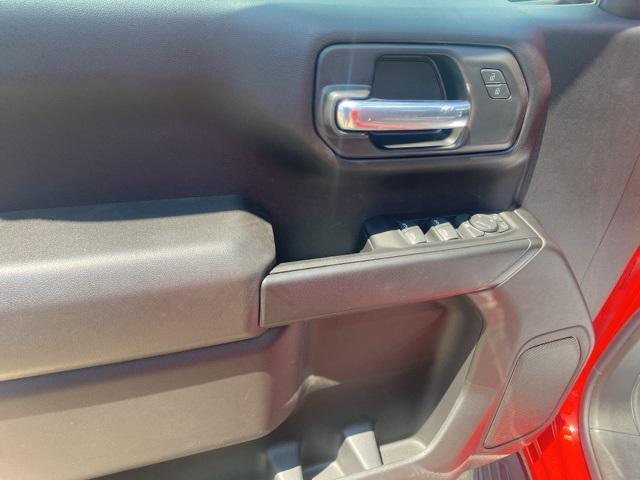 new 2025 GMC Sierra 1500 car, priced at $50,390
