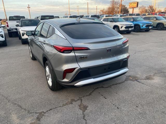 new 2025 Buick Envista car, priced at $26,113