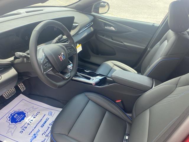 new 2025 Buick Envista car, priced at $29,848