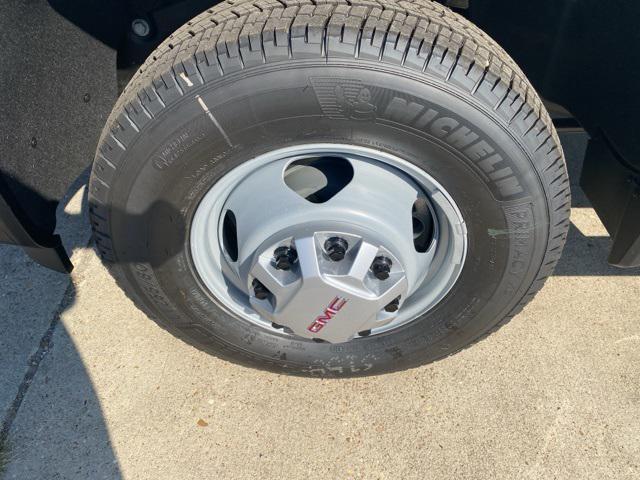 new 2026 GMC Sierra 3500 car, priced at $52,545