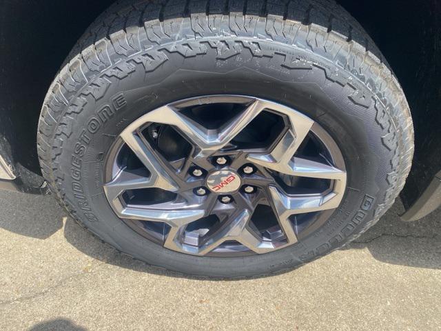 new 2025 GMC Sierra 1500 car, priced at $61,620