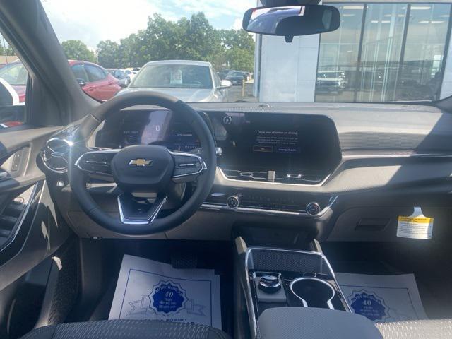 new 2026 Chevrolet Equinox car, priced at $30,795