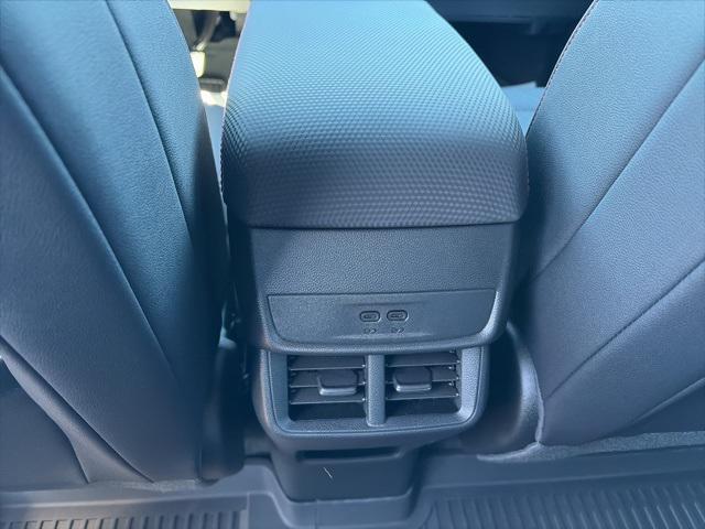 new 2026 Chevrolet Equinox car, priced at $37,647