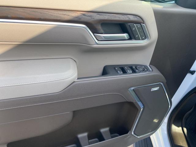 new 2025 GMC Sierra 1500 car, priced at $58,741