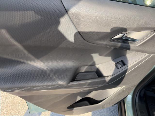 new 2026 Chevrolet Equinox car, priced at $32,845