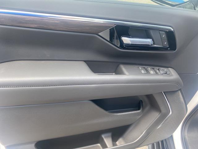 new 2025 Chevrolet Tahoe car, priced at $64,195